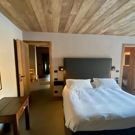 Borgo Casa Felice * Monfol