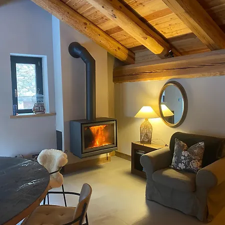 Borgo Casa Felice Monfol